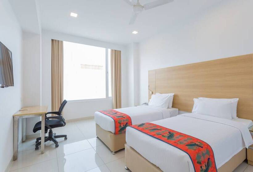 Номер Deluxe, Ginger Noida City Center