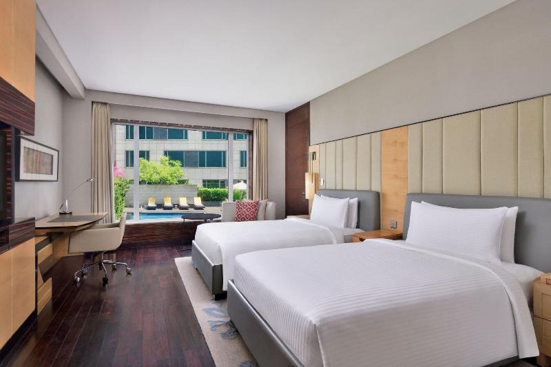 Номер Executive, Jw Marriott Hotel New Delhi Aerocity