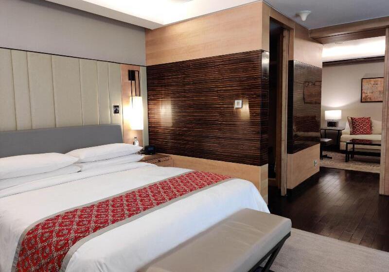 Люкс Executive Кровать Кинг, Jw Marriott Hotel New Delhi Aerocity