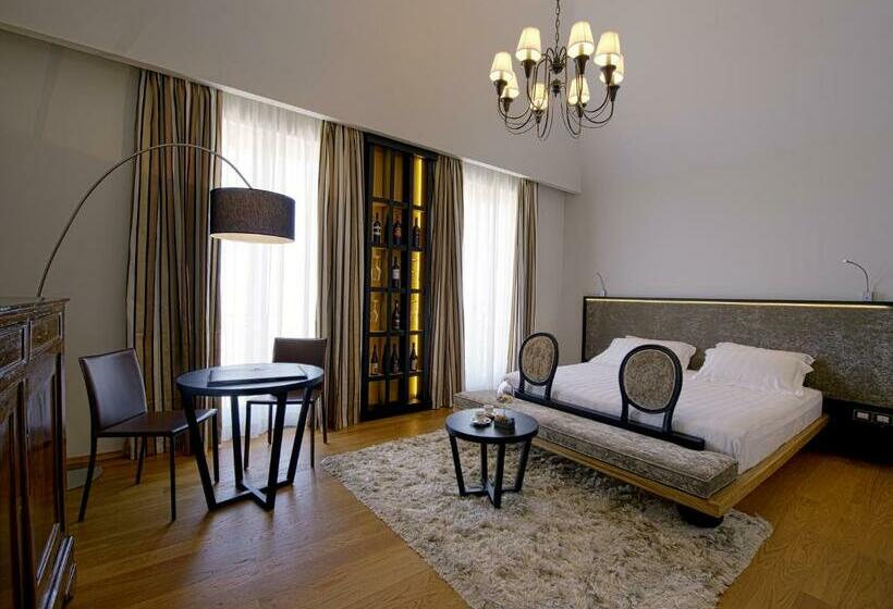 Полулюкс, Villa Neri Resort & Spa