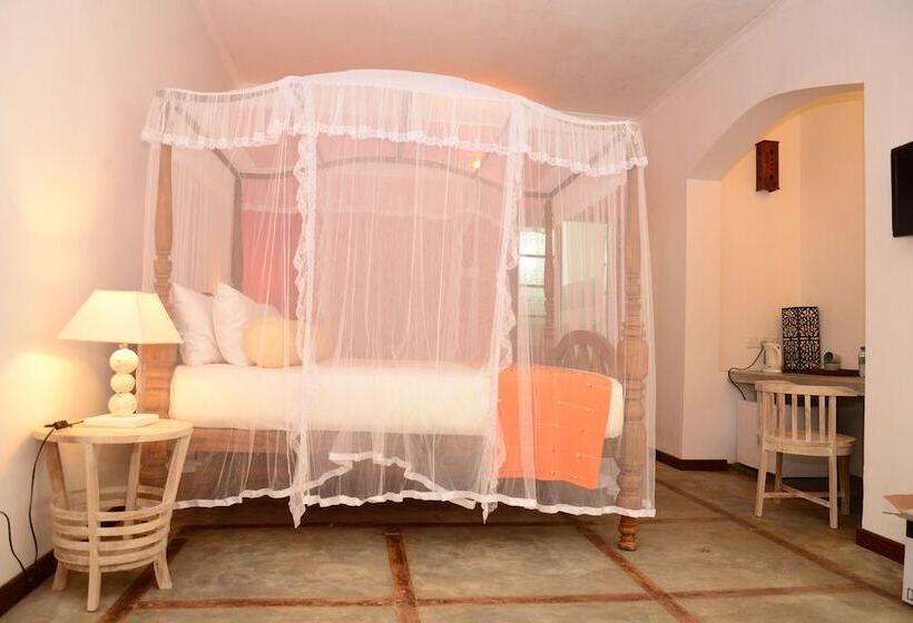 اتاق کلاسیک, Thambapanni Retreat