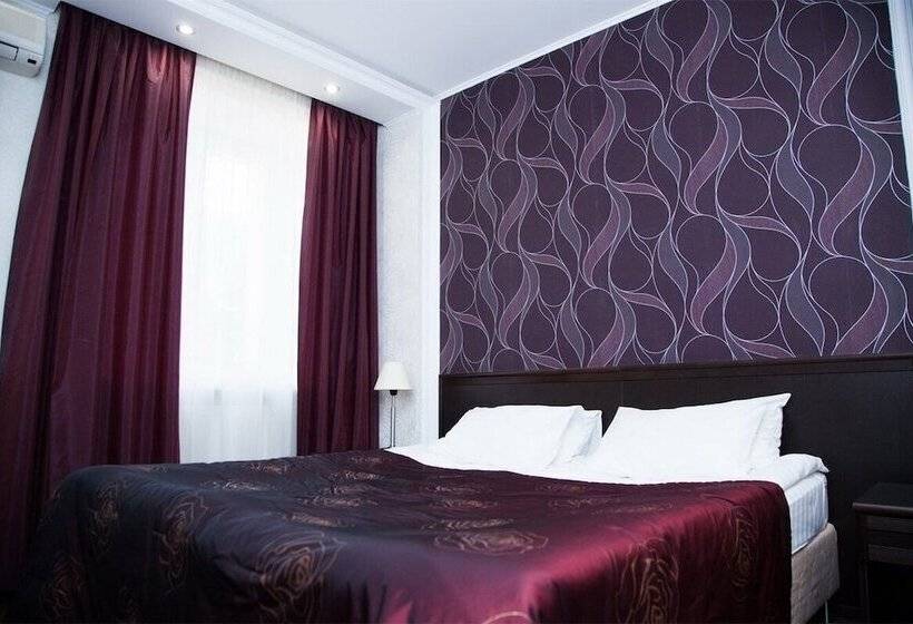سوییت, Premier Hotel Kostroma