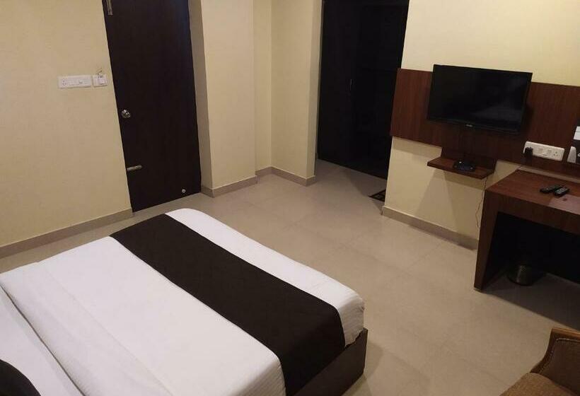 Номер Deluxe, Parkwayinn