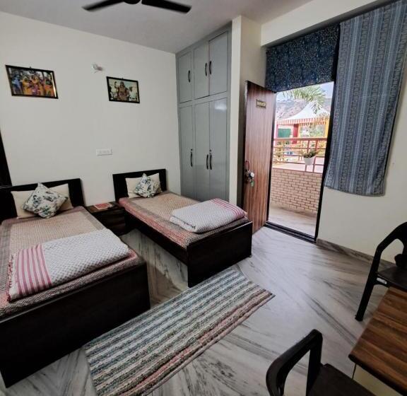 غرفة ديلوكس مطلة على الجبل, Jaipur View