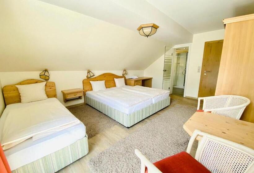 스탠다드 트리플 룸, Landhotel Edersee