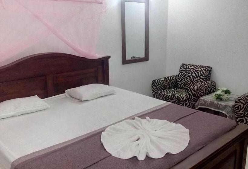 Семейный Номер, Saranga Holiday Inn