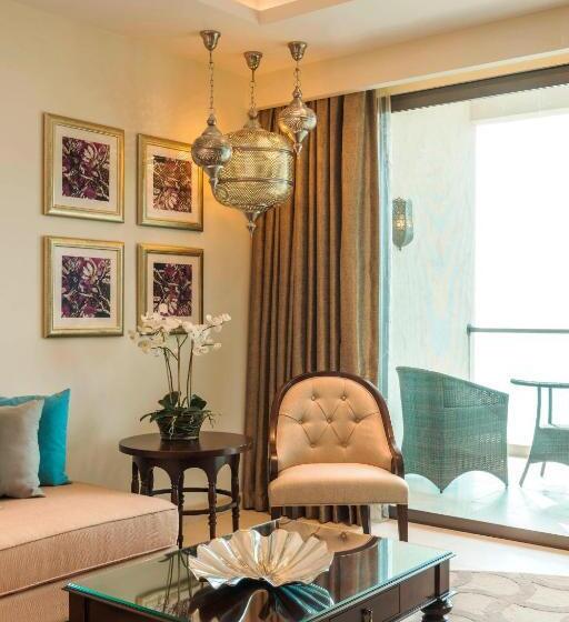 스위트 킹사이즈 침대, Ajman Saray, A Luxury Collection Resort, Ajman