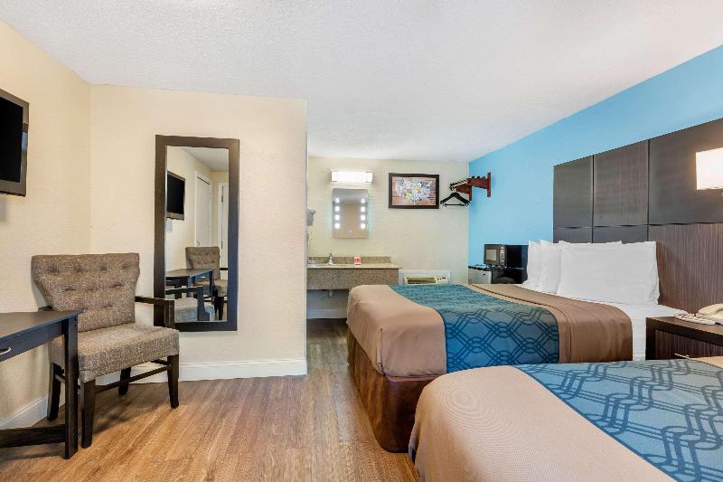 Номер Стандарт, Econo Lodge By Choice   Cape Cod