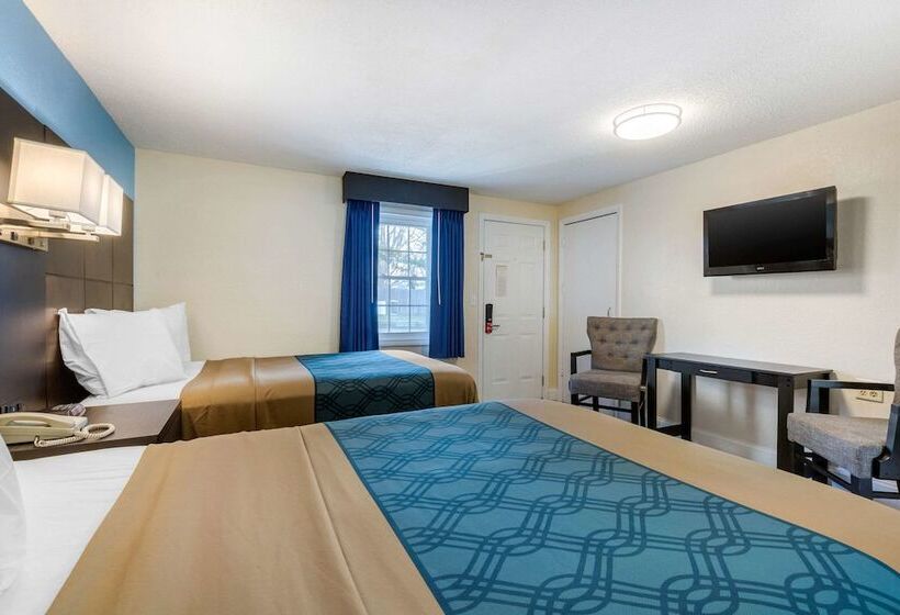 Номер Стандарт 2 Двуспальные Кровати, Econo Lodge By Choice   Cape Cod
