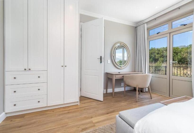Студио Стандарт с Видом, L Ermitage   Franschhoek Chateau & Villas