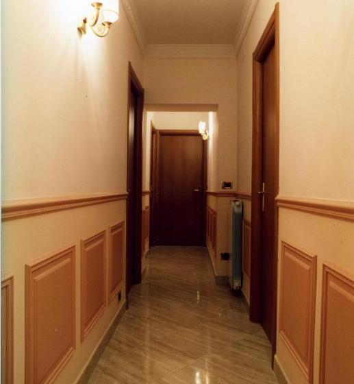 Номер Стандарт, Magic House