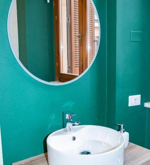 اتاق استاندارد یک نفره, Easy Milano   Rooms And Apartments Navigli
