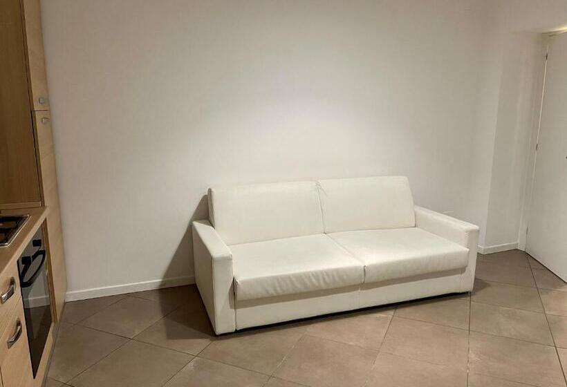 استودیوی استاندارد, Easy Milano   Rooms And Apartments Navigli
