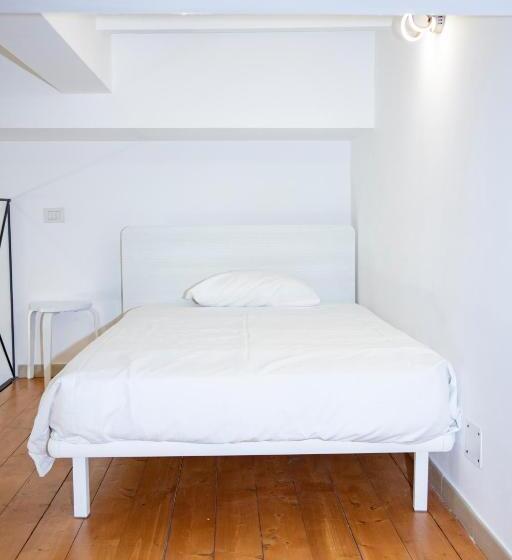 آپارتمان 1 خوابه, Easy Milano   Rooms And Apartments Navigli