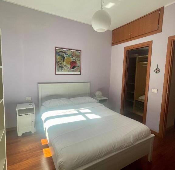 آپارتمان 2 خوابه, Easy Milano   Rooms And Apartments Navigli