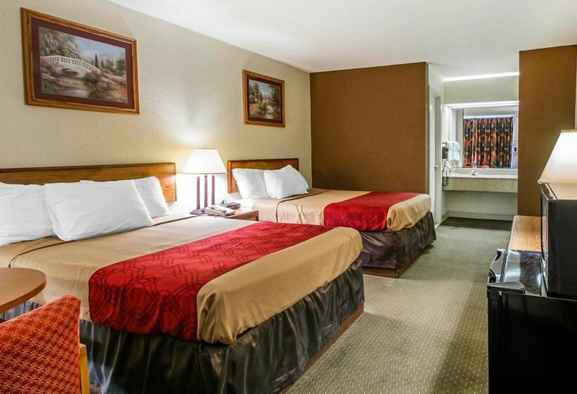 Номер Стандарт 2 Двуспальные Кровати, Econo Lodge Andalusia