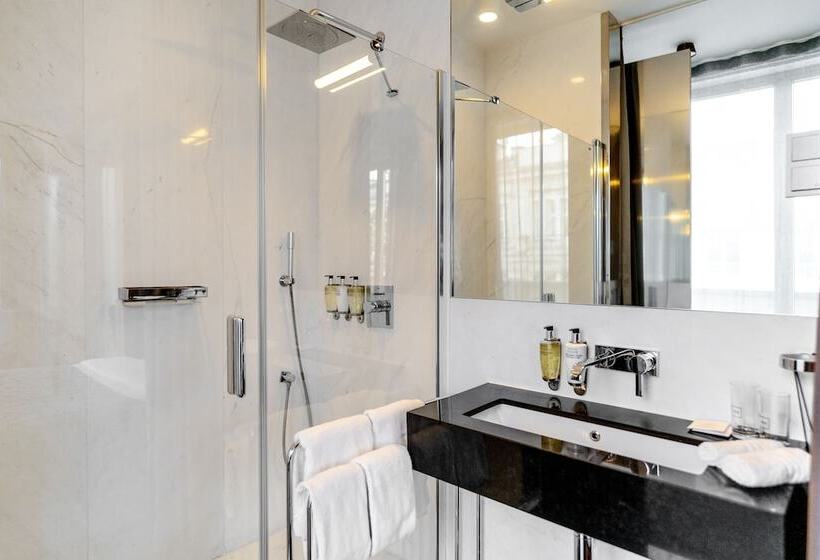 Полулюкс, H15 Boutique Hotel, Warsaw, A Member Of Design Hotels