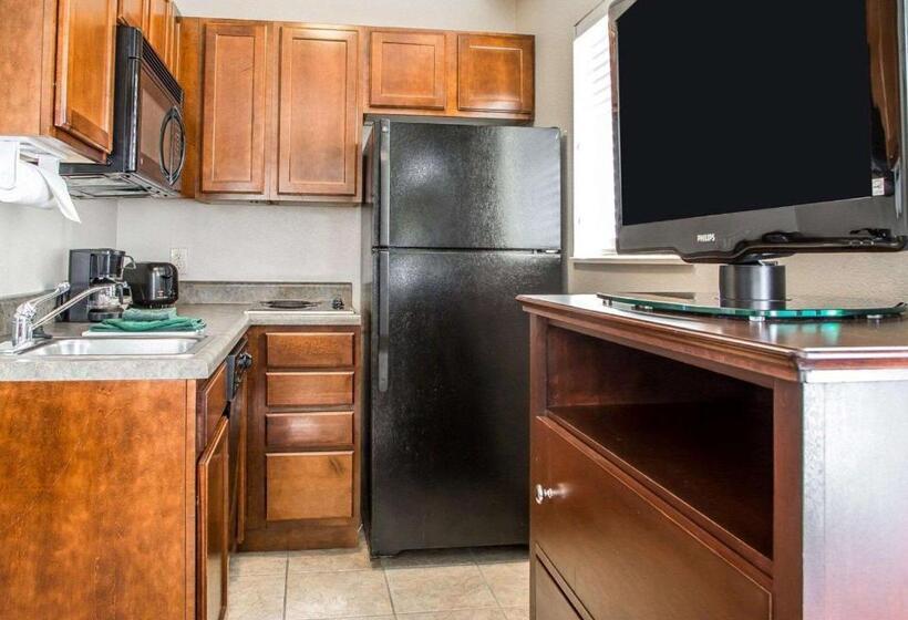 套房, Mainstay Suites St. Robert  Fort Leonard Wood