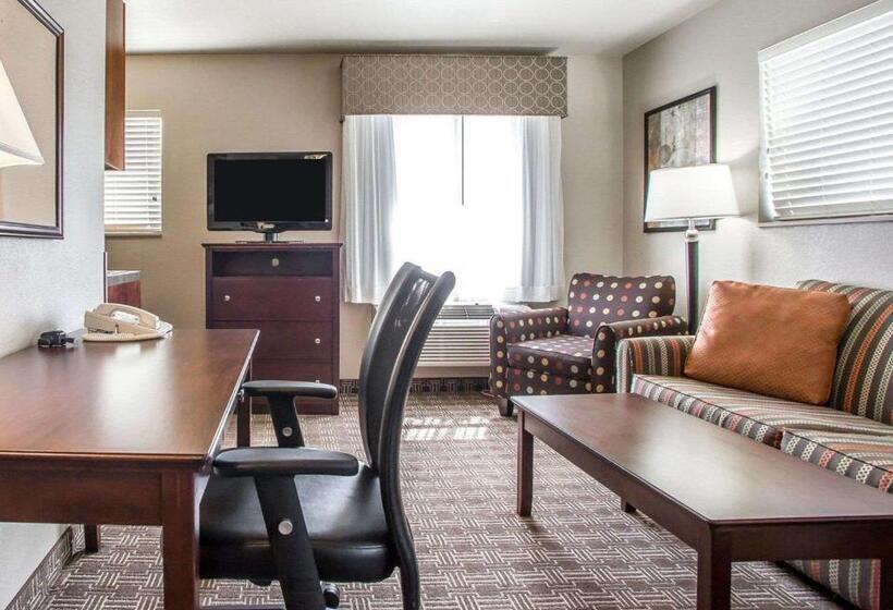 Люкс, Mainstay Suites St. Robert  Fort Leonard Wood