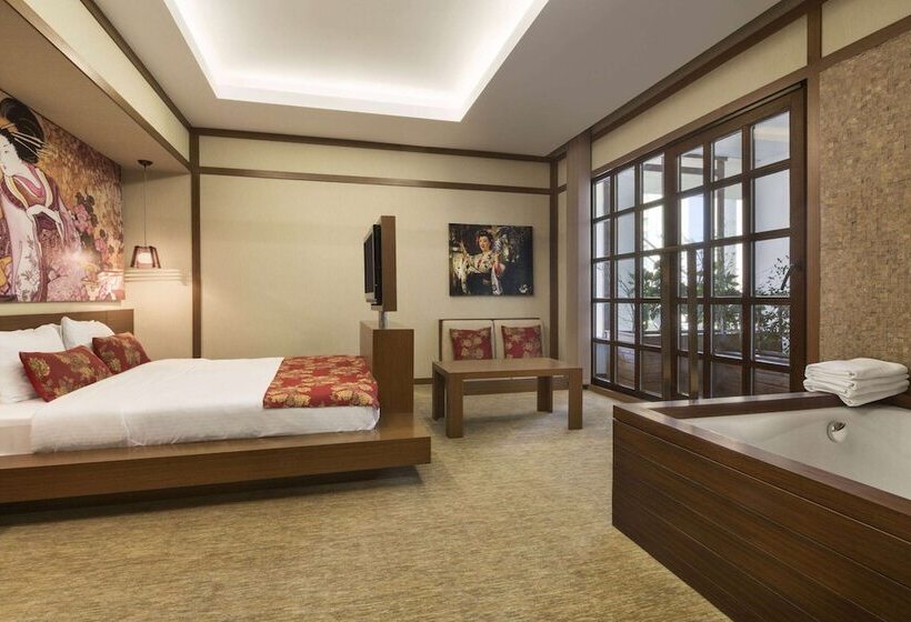 سوییت, Ramada By Wyndham Podgorica