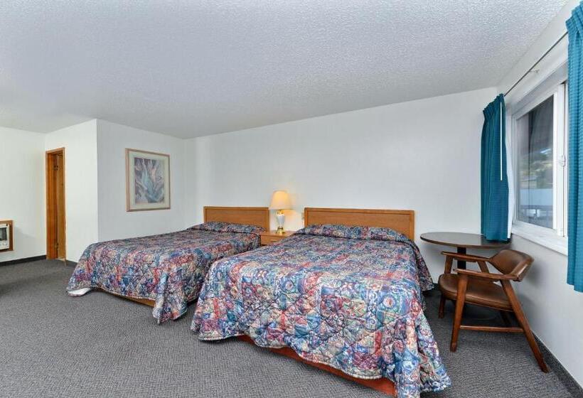 Номер Стандарт, Rodeway Inn & Suites
