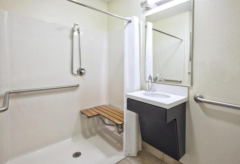 Студия Стандарт Кровать Куин, Candlewood Suites Indianapolis Airport, An Ihg