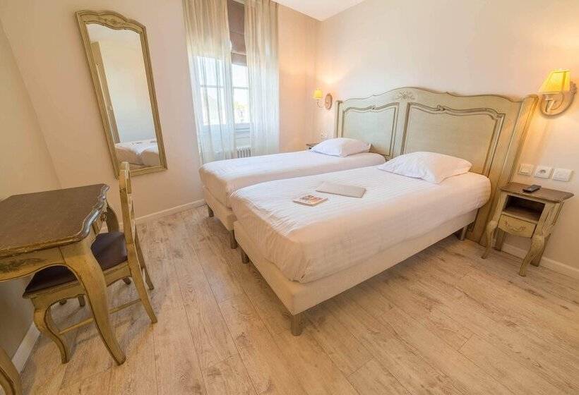 Классический Номер, The Originals Boutique, Hôtel Les Poèmes De Chartres