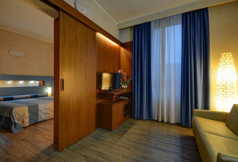 استودیوی لوکس, Residence Star