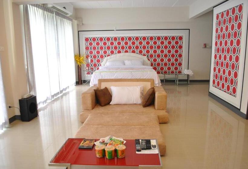 套房, O.u.m. Hotel   โรงแรมโอยูเอ็ม