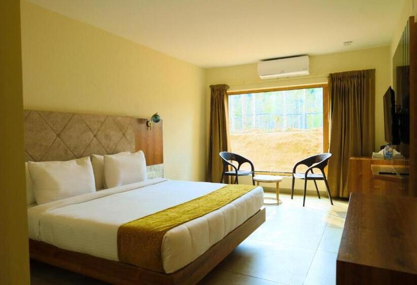 디럭스 룸, Maple Ash Resort