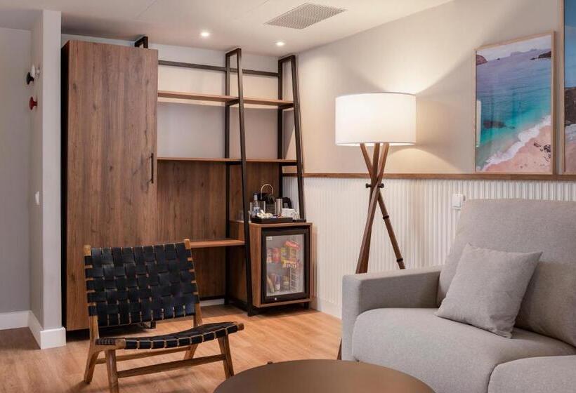 سوییت جونیور لوکس, Barcelo Lanzarote Royal Level