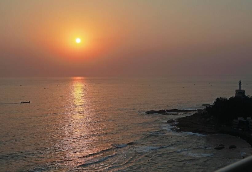 Номер Стандарт Вид на Море, Heavenmark In Sokcho