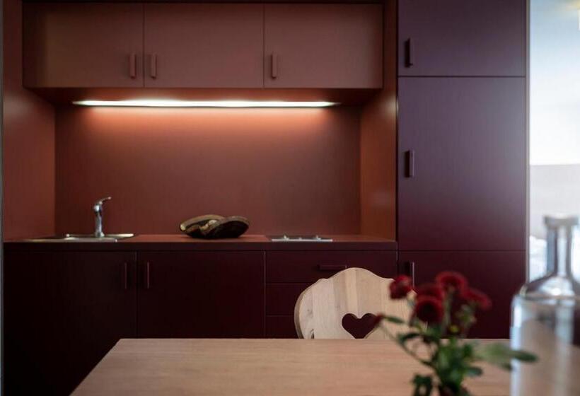 Апартаменты 2 Спальни, Residence Königswarte Strata