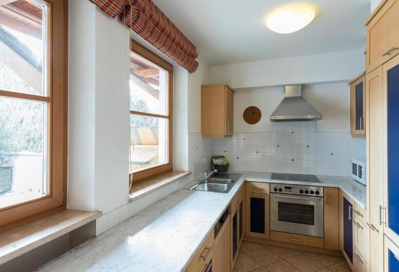 Апартаменты 1 Спальня с Террасой, Residence Königswarte Strata