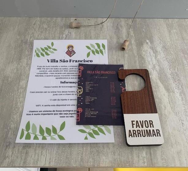 غرفة ديلوكس ثلاثية, Pousada Villa São Francisco