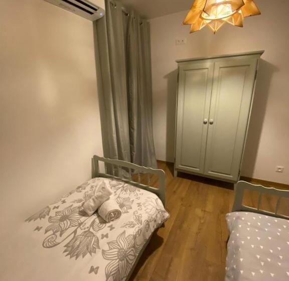 Апартаменты 1 Спальня, Appart’hôtel Les Perles Du Lac