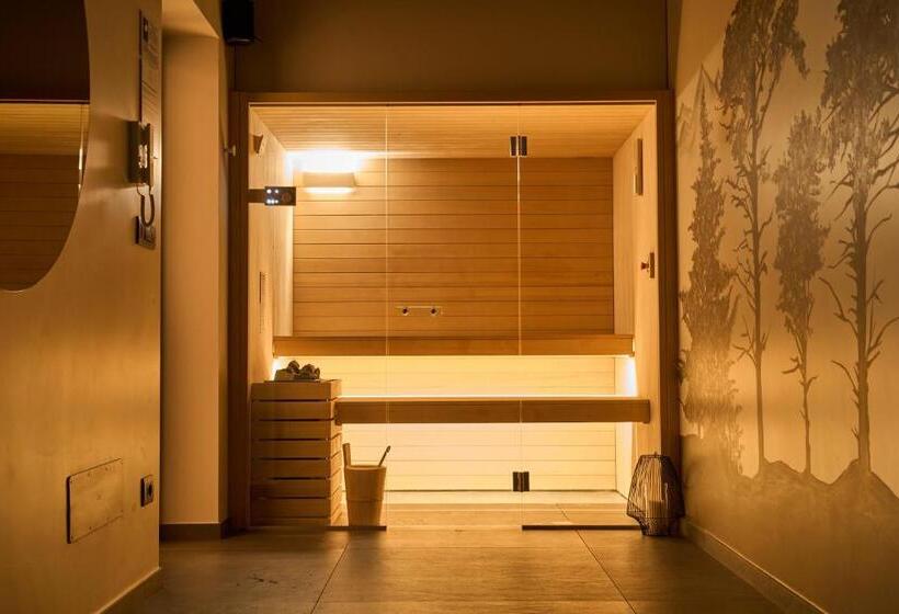 Трехместный Президентский, Villa Porrelli Rooms & Spa Suite