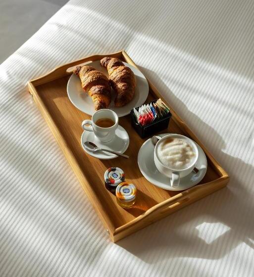 Полулюкс Одноместный с Террасой, Villa Porrelli Rooms & Spa Suite