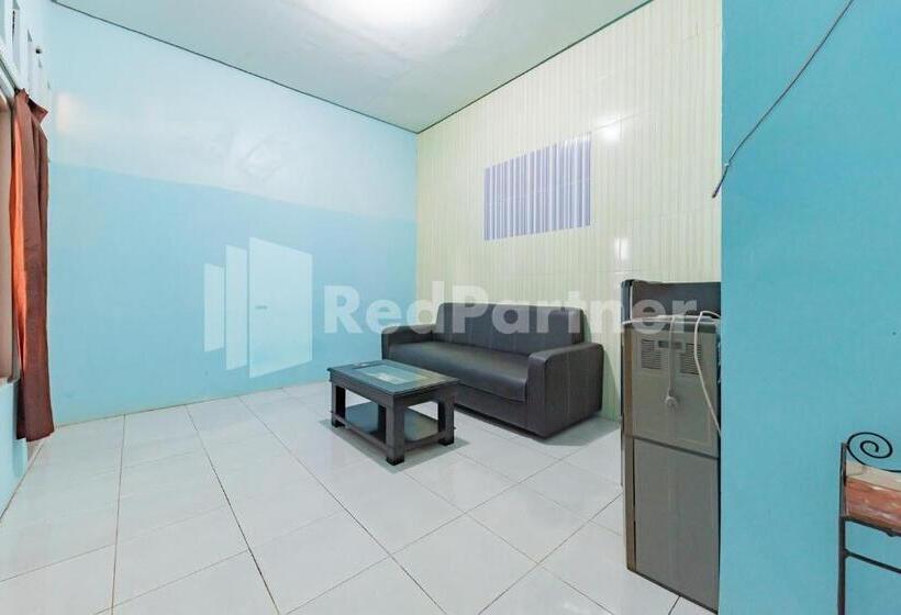 اتاق لوکس, Ana Guest House Syariah Mitra Reddoorz