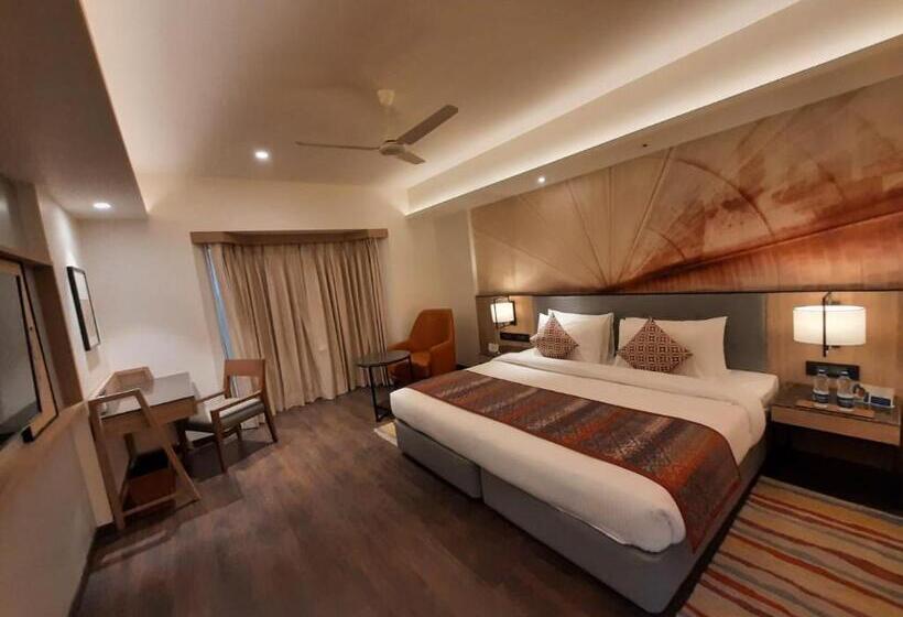 Номер Стандарт, Grand Sarovar Portico, Latur