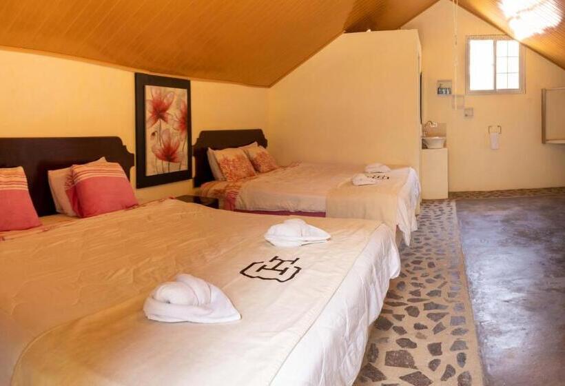Четырехместный Номер Deluxe, Refugio Cariguana