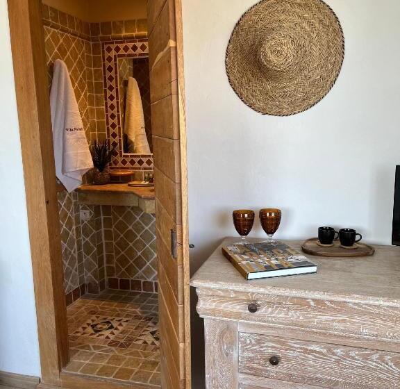 Номер Deluxe Вид на Море, Villa Paradis