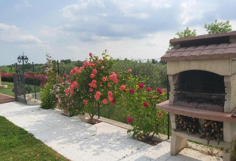 标准间带游泳池, Villa Poggio Bardolino