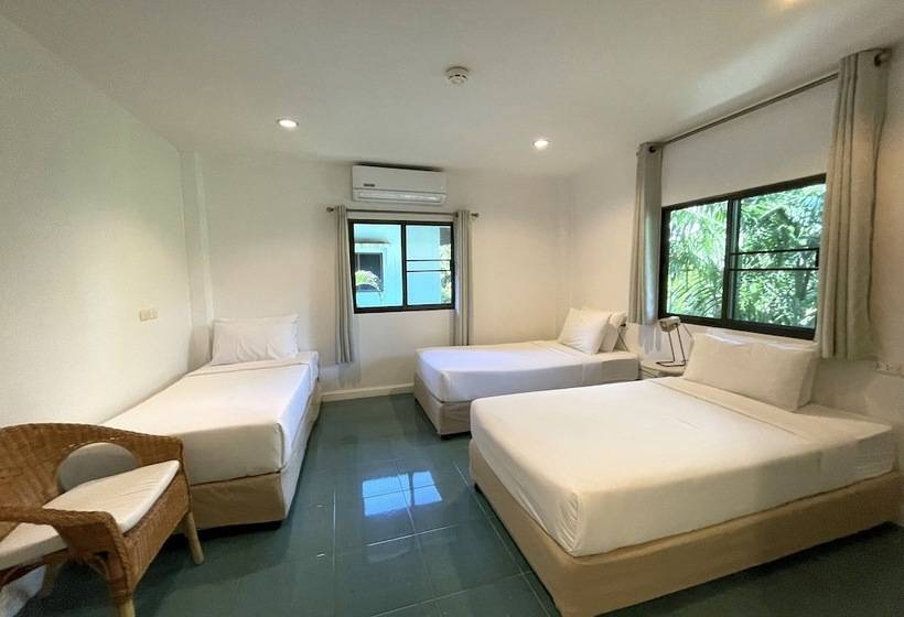 패밀리 스위트, Dolphin Bay Beach Resort