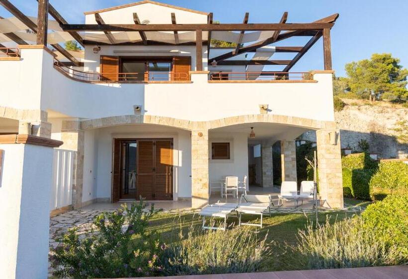 Апартаменты 2 Спальни Вид на Море, Residence Il Porto