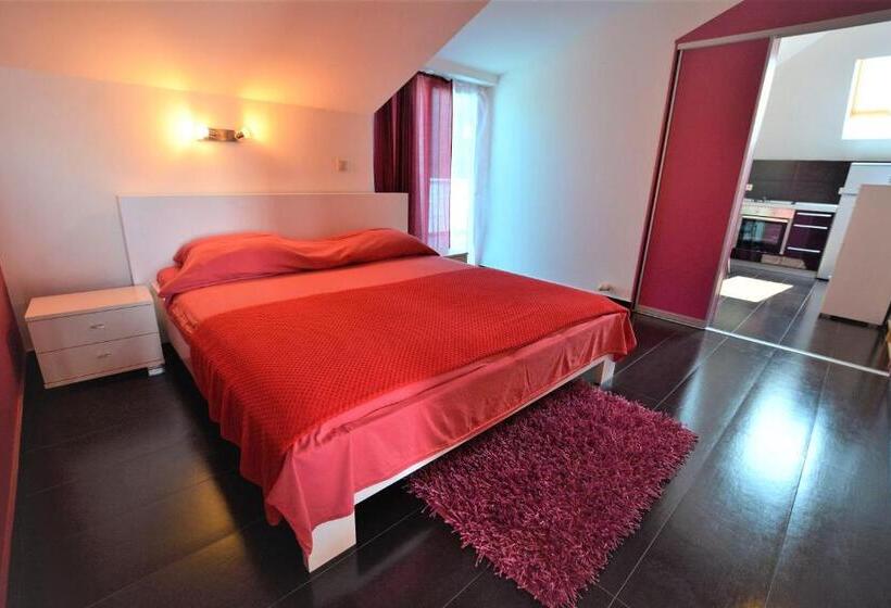 Студия Стандарт, Villa Avantgarde