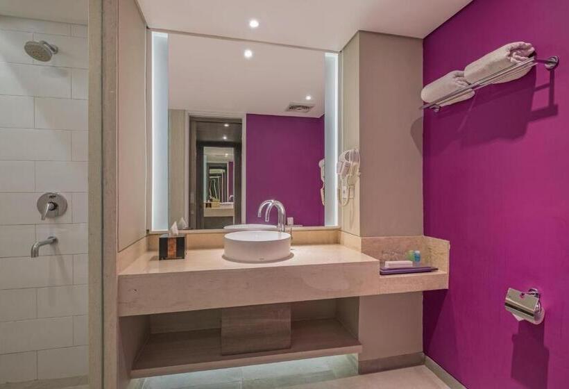 Номер Deluxe Кровать Кинг, Wyndham Garden Kuta Beach Bali