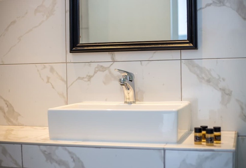 Трехместный Номер Deluxe, Casastavris   Aparts & Pool Suites