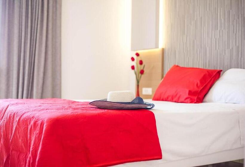 Трехместный Номер Deluxe, Casastavris   Aparts & Pool Suites