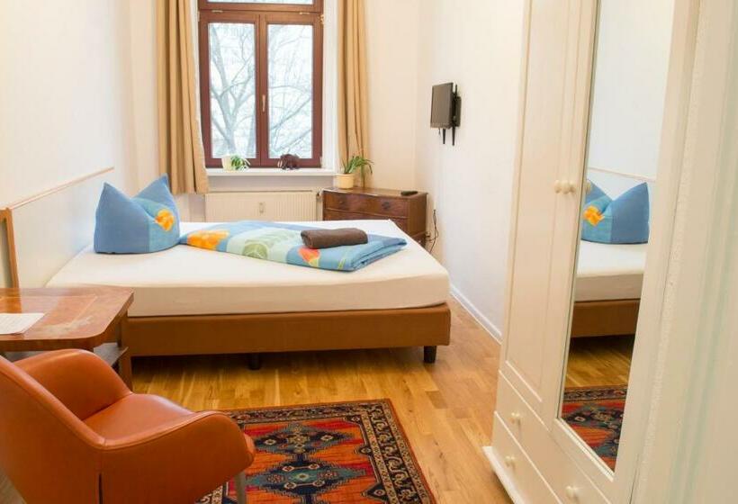 Номер Стандарт Совместная Ванная, Gwuni B&b
